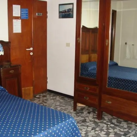 Delle Ondine Телларо