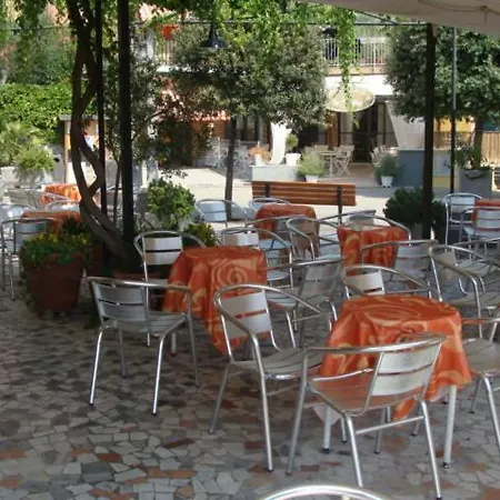 Hotel Delle Ondine