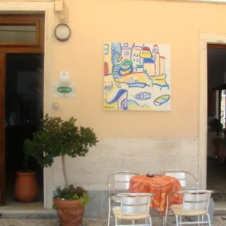 Отель Delle Ondine Телларо