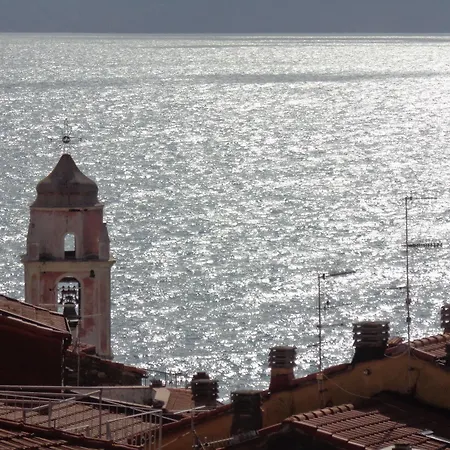 Delle Ondine Hotel *