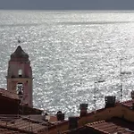 Delle Ondine Hotel *