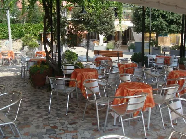 Hotel Delle Ondine
